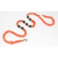 elegant colier de  coral peau d'ange & hematite. Italia